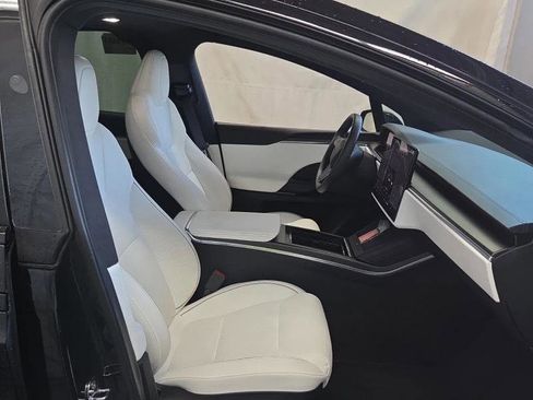 Used 2023 Tesla Model X Plaid AWD/4WD image 6