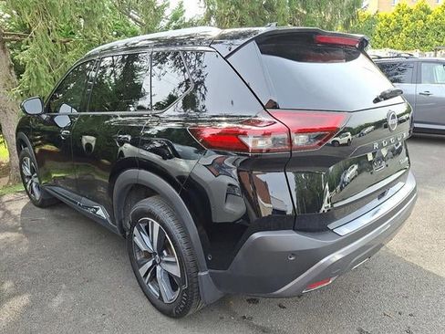 Used 2023 Nissan Rogue SL w/ SL Premium Package image 36