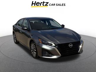 Used 2024 Nissan Altima 2.5 SV video 1