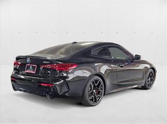 Used 2025 BMW 430i Coupe w/ M Sport Package video 2