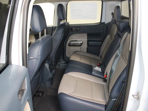 New 2026 Ford Maverick Lariat w/ 4K Tow Package image 25