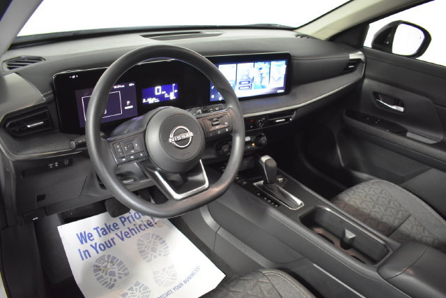 Certified 2026 Nissan Kicks SV w/ SV Premium Package FWD image 12