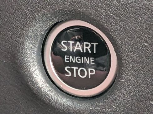 Certified 2024 Nissan Frontier SL w/ Technology Package image 24