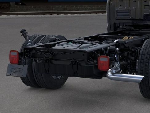 New 2026 Ford F450 2WD Crew Cab Super Duty image 21