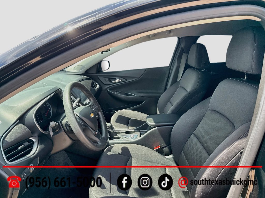 Used 2025 Chevrolet Malibu LS FWD image 11