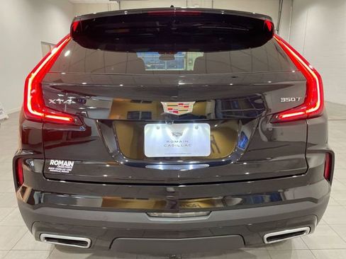 Certified 2025 Cadillac XT4 Premium Luxury image 3