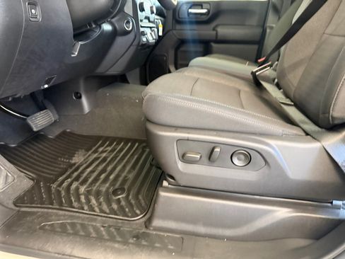 New 2026 Chevrolet Silverado 2500 Custom w/ Custom Value Package AWD/4WD image 11