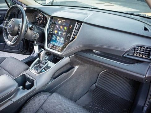 Used 2022 Subaru Outback Premium image 32