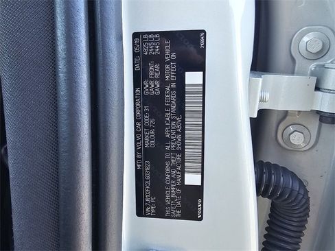 Used 2020 Volvo S60 T5 Momentum image 7