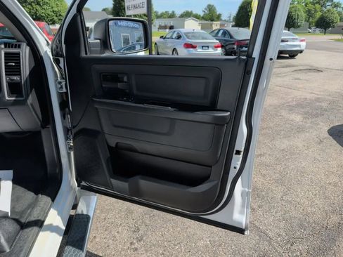 Used 2018 RAM 1500 Tradesman RWD image 13