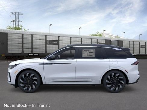 New 2026 Lincoln Nautilus Black Label w/ Jet Appearance Package image 3