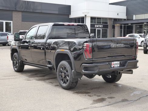 New 2026 GMC Sierra 3500 AT4 w/ AT4 Premium Plus Package AWD/4WD image 9