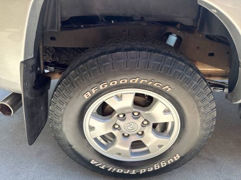 Used 2006 Toyota Tacoma PreRunner RWD image 23
