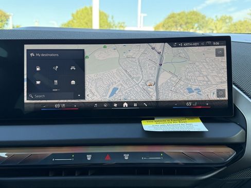 Used 2025 BMW X3 xDrive30i w/ Convenience Package image 29