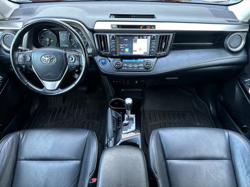 Certified 2018 Toyota RAV4 Limited w/ Advanced Technology Package image 3