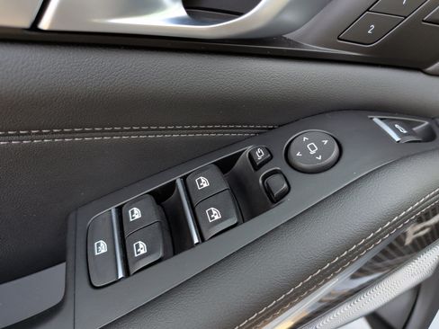 Certified 2025 BMW X5 M60i image 29