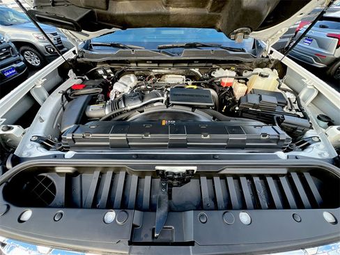 Used 2022 Chevrolet Silverado 3500 LTZ w/ LTZ Premium Package image 23