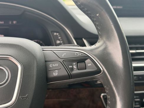Used 2018 Audi Q7 3.0T Prestige AWD/4WD image 27