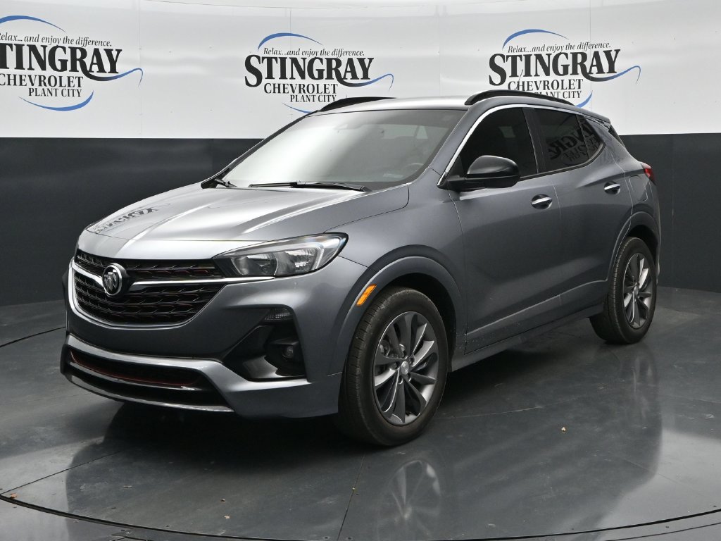 Used 2021 Buick Encore GX Select w/ Sport Touring Package FWD image 3