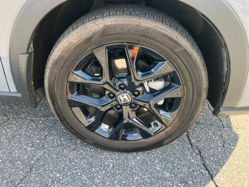 Certified 2024 Honda HR-V Sport image 29
