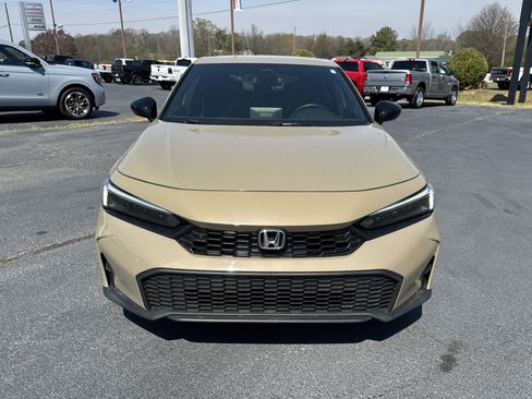 Used 2025 Honda Civic Sport image 3