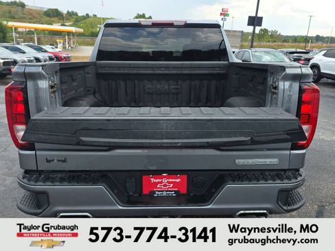 Used 2021 GMC Sierra 1500 Elevation w/ X31 Off-Road Package AWD/4WD image 9