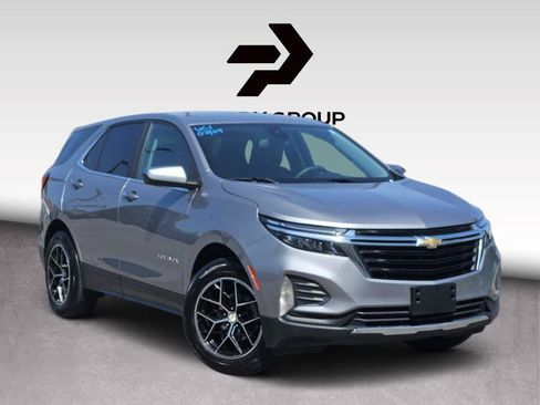 Used 2023 Chevrolet Equinox LT w/ LPO, Floor Liner Package AWD/4WD image 1