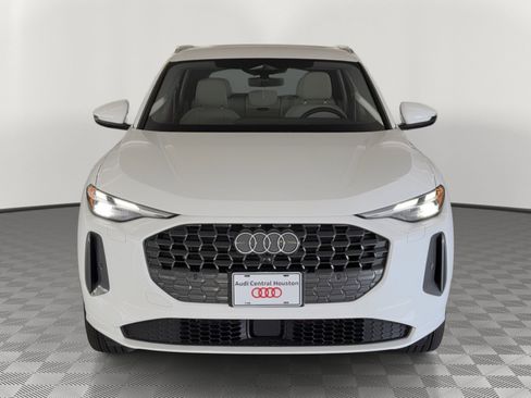 Used 2025 Audi Q5 Premium AWD/4WD image 6