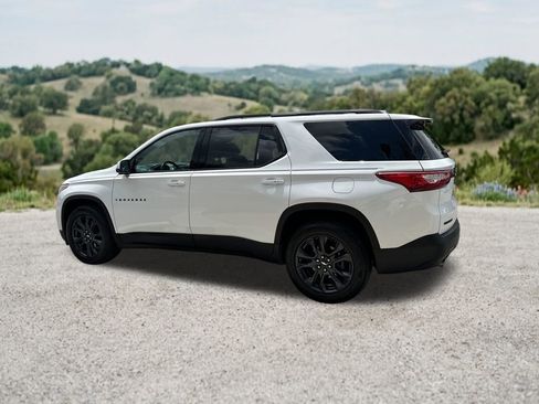 Used 2021 Chevrolet Traverse RS FWD image 6