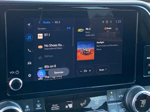 Used 2025 Toyota Highlander XSE image 20