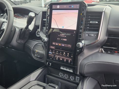 New 2026 RAM 2500 Limited AWD/4WD image 31