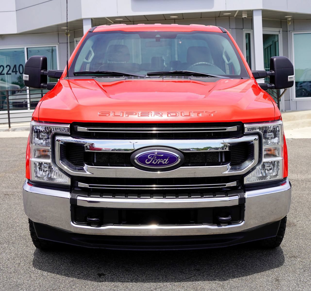 Used 2022 Ford F250 XLT RWD image 4