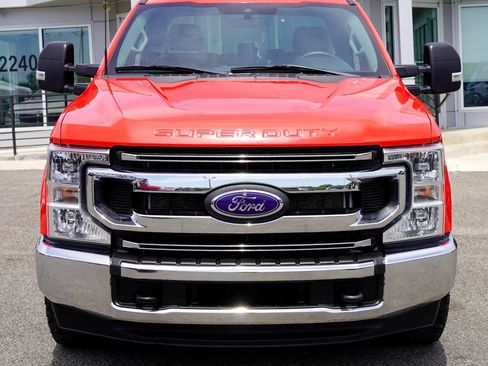 Used 2022 Ford F250 XLT RWD image 4