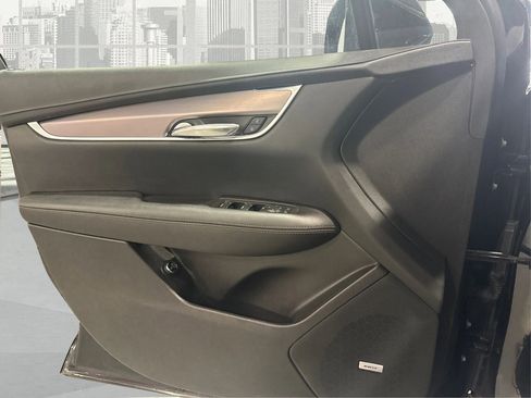 Used 2021 Cadillac XT5 Luxury image 20