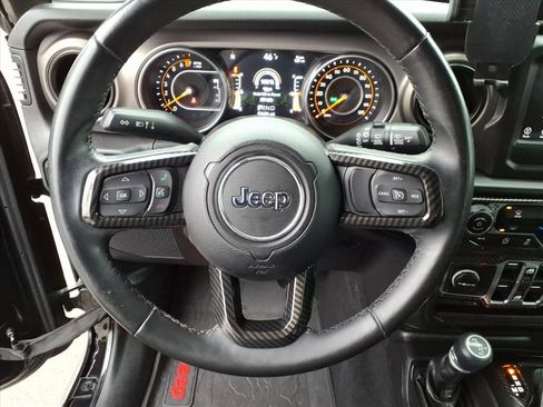 Used 2018 Jeep Wrangler Unlimited Sport S image 22