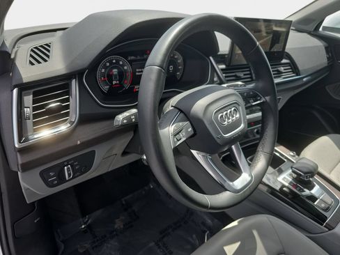 Used 2023 Audi Q5 2.0T Premium Plus w/ Premium Plus Package AWD/4WD image 24