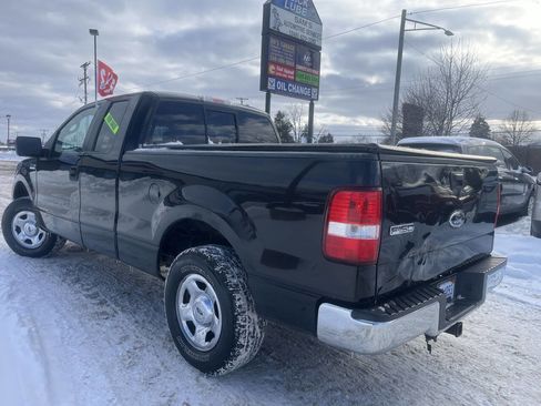 Used 2005 Ford F150 XLT image 4