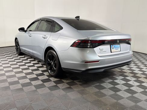 Used 2025 Honda Accord SE image 2
