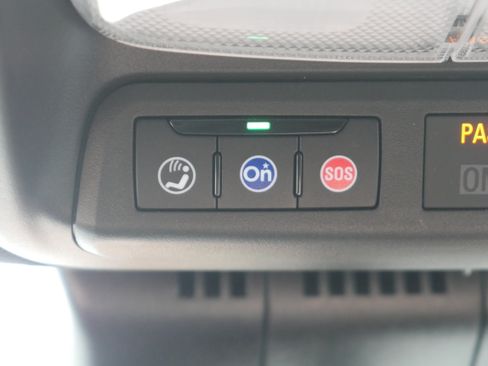 Certified 2024 Chevrolet Colorado LT w/ LT Convenience Package II AWD/4WD image 31