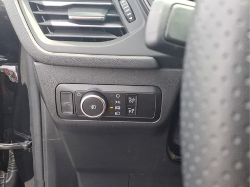 Used 2025 Ford Escape ST-Line Select AWD/4WD image 21