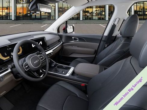 New 2026 Kia Carnival FWD image 17