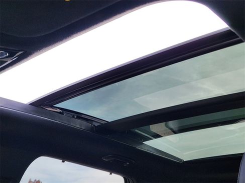 New 2026 Kia Sorento SX Prestige image 17