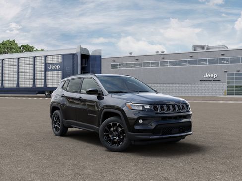 New 2026 Jeep Compass Latitude image 25