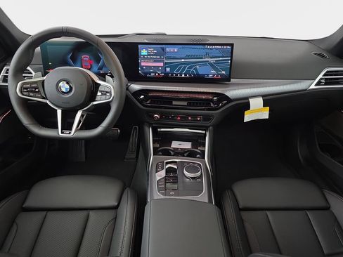 Used 2026 BMW 330i xDrive Sedan w/ M Sport Package AWD/4WD image 9