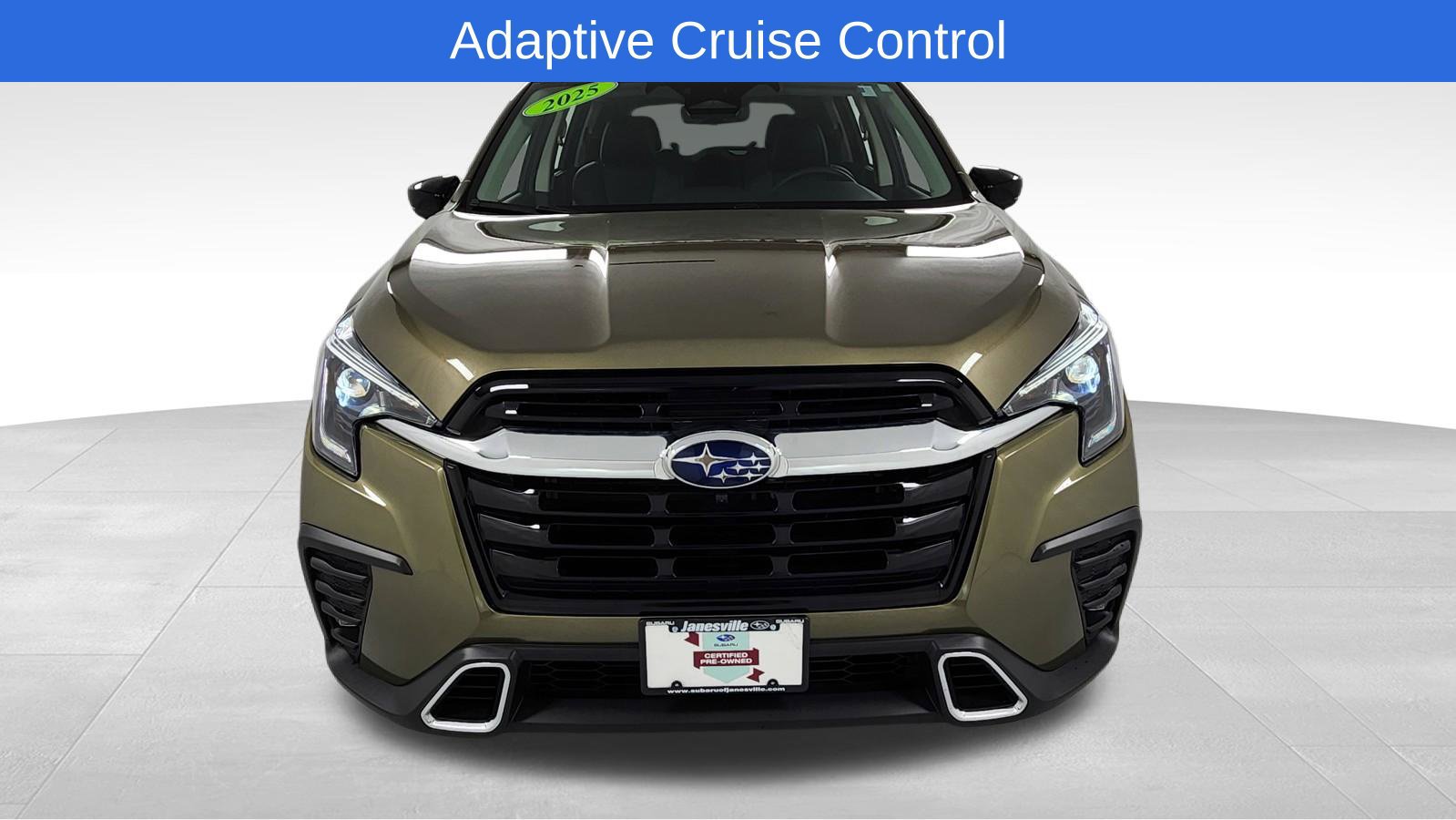 Used 2025 Subaru Ascent Touring AWD/4WD image 9