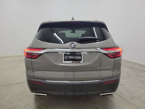 Used 2019 Buick Enclave Essence image 6