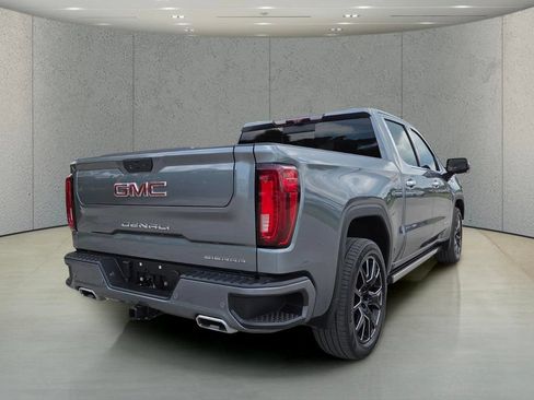 Used 2021 GMC Sierra 1500 Denali w/ Denali Ultimate Package AWD/4WD image 5