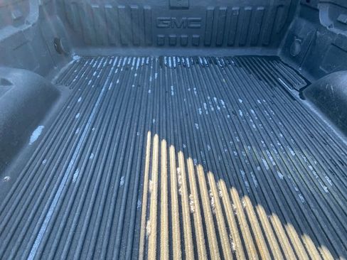 Used 2015 GMC Sierra 2500 SLE w/ SLE Preferred Package image 8