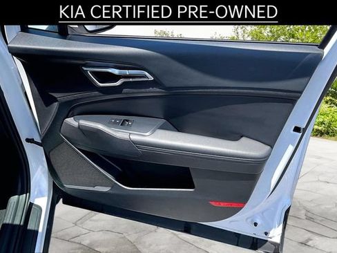 Certified 2026 Kia Sportage EX FWD image 22