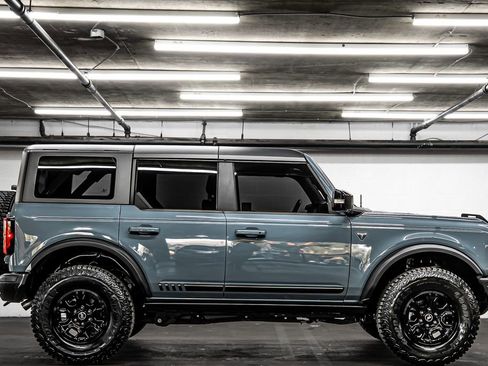 Used 2021 Ford Bronco First Edition image 6